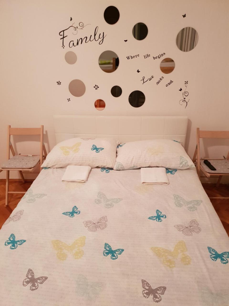 De Lux Apartment & Rooms Emilia 바냐루카 외부 사진